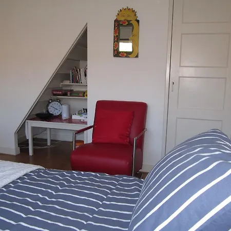 Eugenie Bed & Breakfast